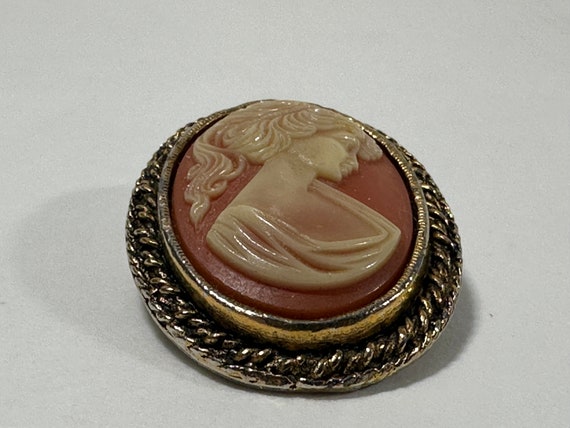 Peri Cameo Pendant / Brooch - image 5