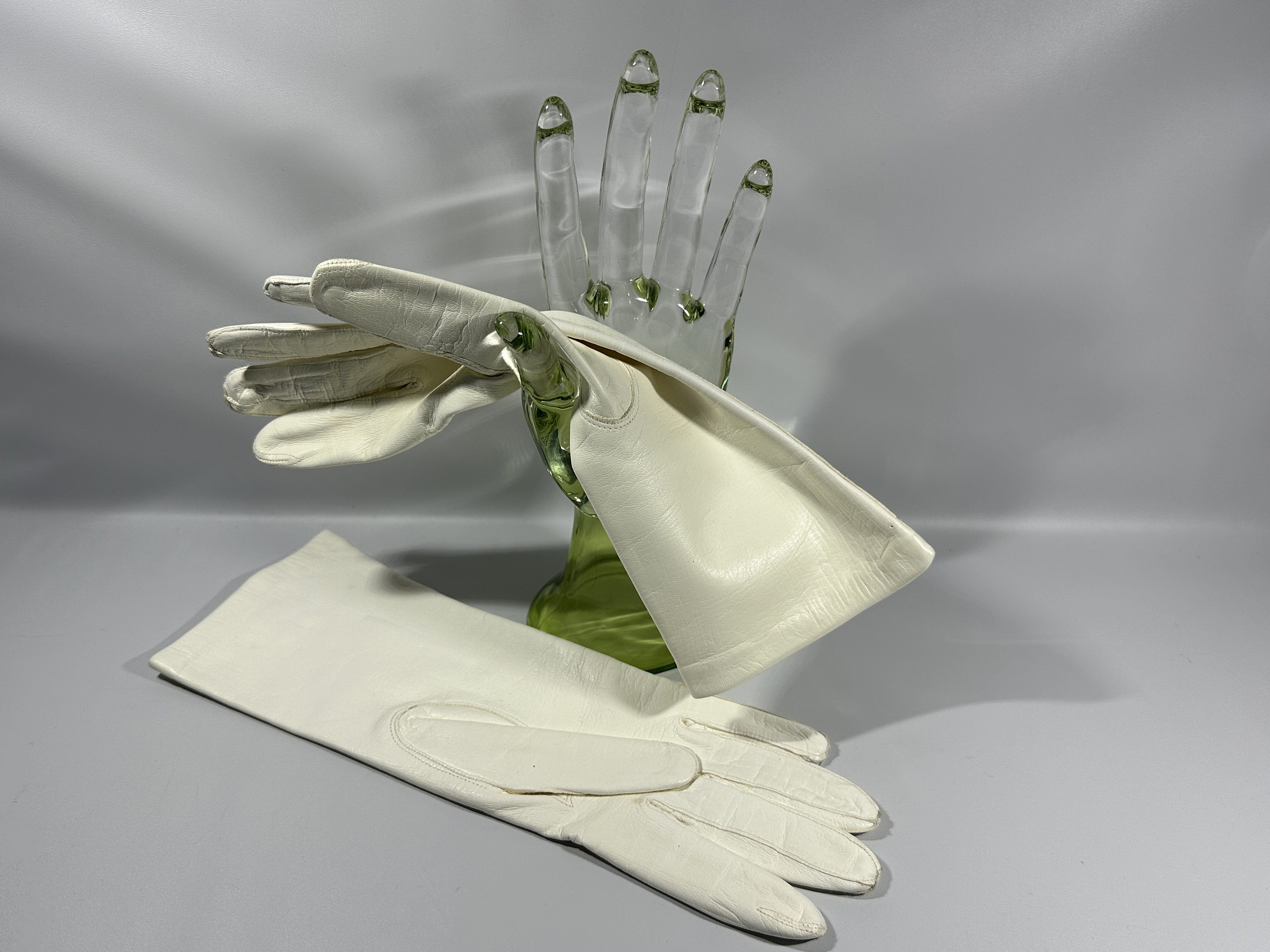 Gloves by Superb - Etsy