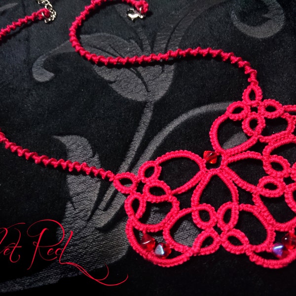 Grand collier pendentif coeur rouge perles élégantes dentelle victorienne frivolité collier perles de velours rouge élégant coeur gothique