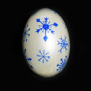 Wooden egg snowflakes image 3