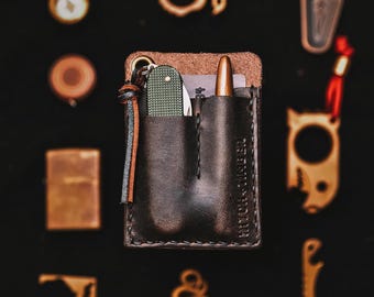 The Card Caddy in Grey Moon