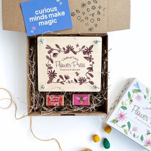Prensa de flores de madera y bolas de semillas - Kit Blossom + Bloom Nature - Regalo ecológico de jardinería para niños