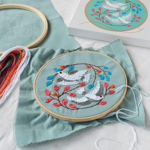 Children&#39;s Sewing Kit, Kids Craft Kit - Peace Doves Beginner Embroidery Kit - Craft Gifts For Kids