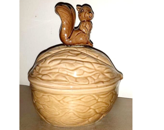 Vintage Squirrel Nut Bowl,japan,ceramic Squirrel on Top of Acorn Dish
