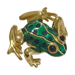 Vintage  Enamel Frog Brooch, Kitschy Jewelry