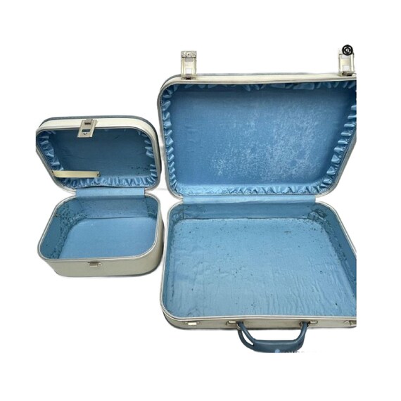 Vintage White and Blue Hard Side Luggage Set, 2 P… - image 4