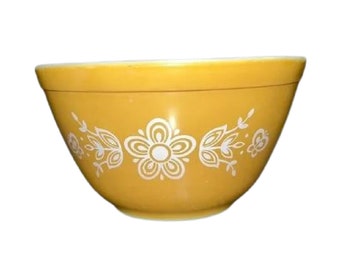 Pyrex Butterfly Gold Mixing Bowl 401  1.5 pt, Free Shipping