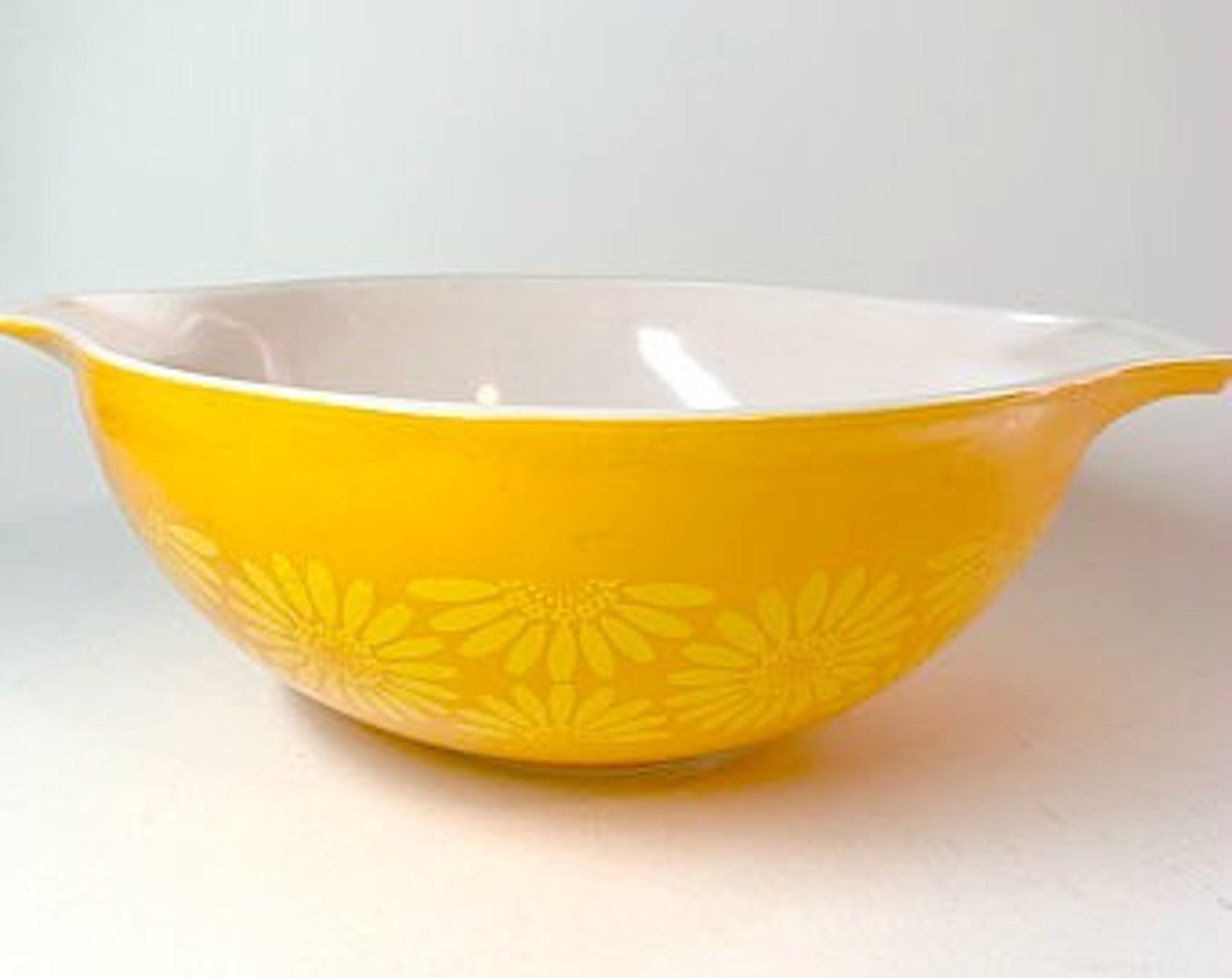 Daisy Sunflower Pyrex Nesting Cinderella Bowl 4 QT 444 1970s Etsy