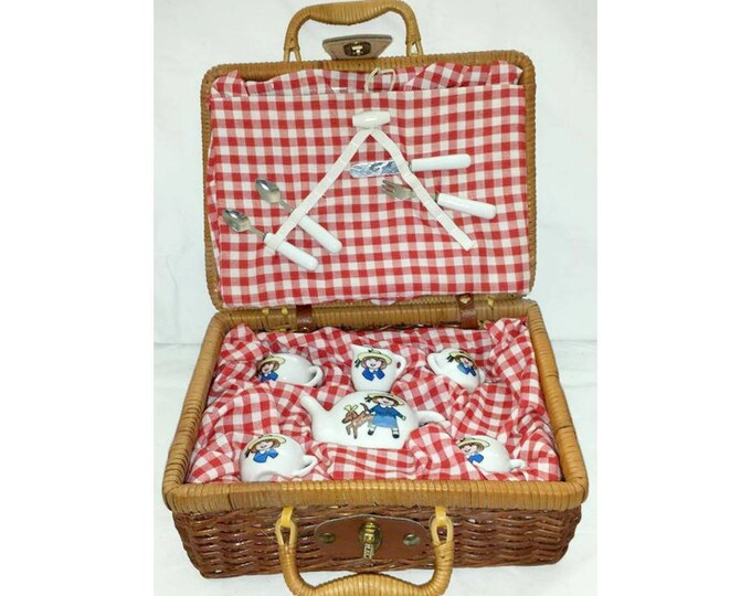 Vintage Picnic Basket Tea Setmadeline Tea Set15 Pc Etsy