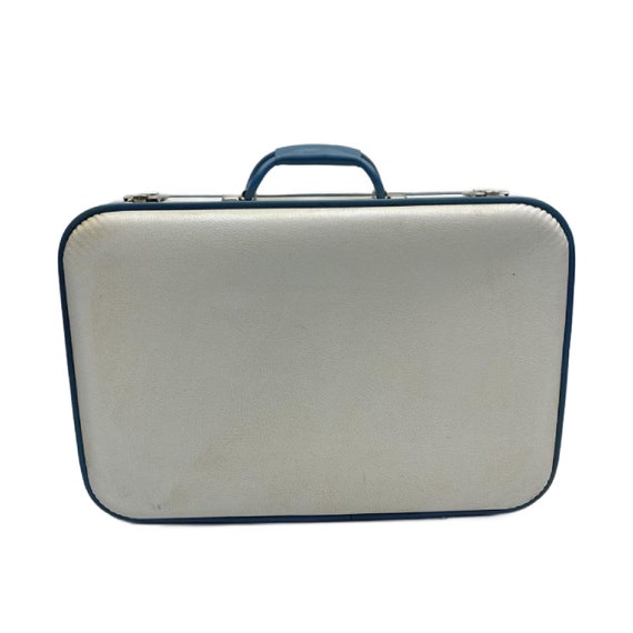 Vintage White and Blue Hard Side Luggage Set, 2 P… - image 3