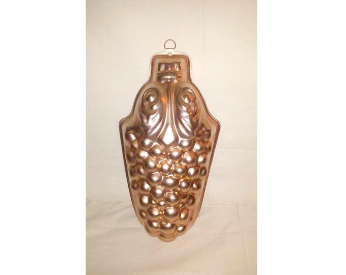 Vintage Copper Grape Bunch Jello Mold, Jello Mold,fruit Mold,copper