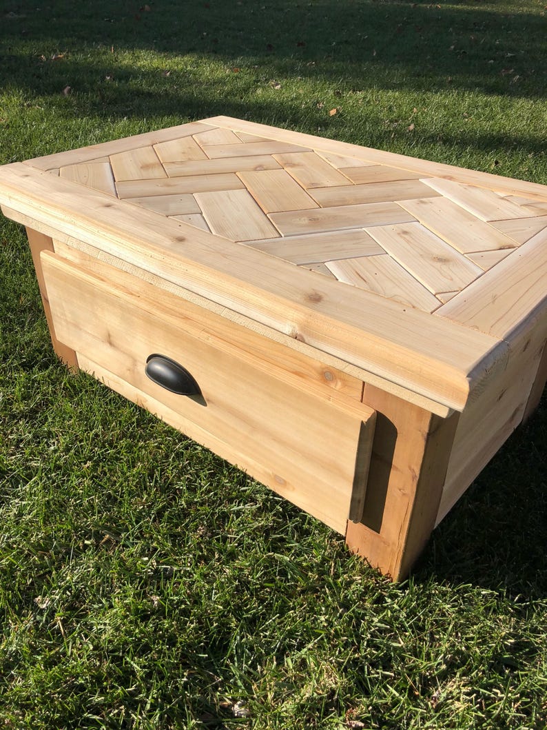 Rustic Cedar Coffee Table Image 0