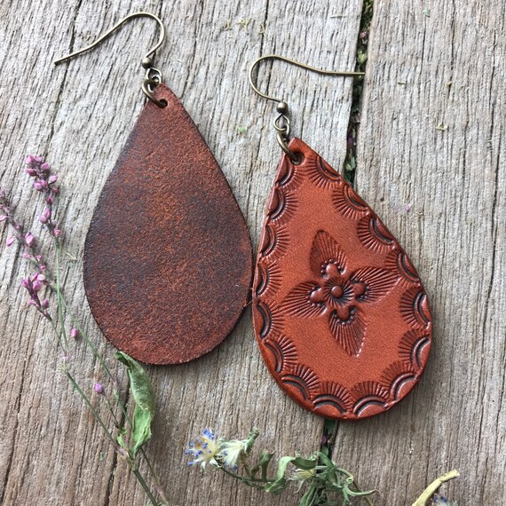 Hand Tooled Whiskey Brown Teardrop Leather Earrings With Wild