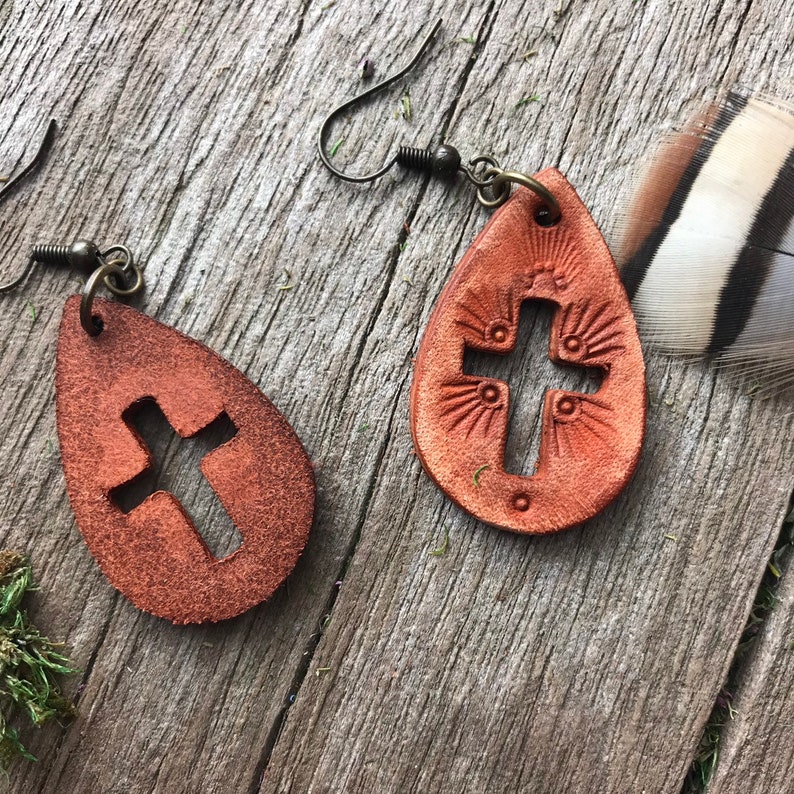 Hand Tooled Caramel Brown Petite Leather Teardrop Cross Earrings image 2