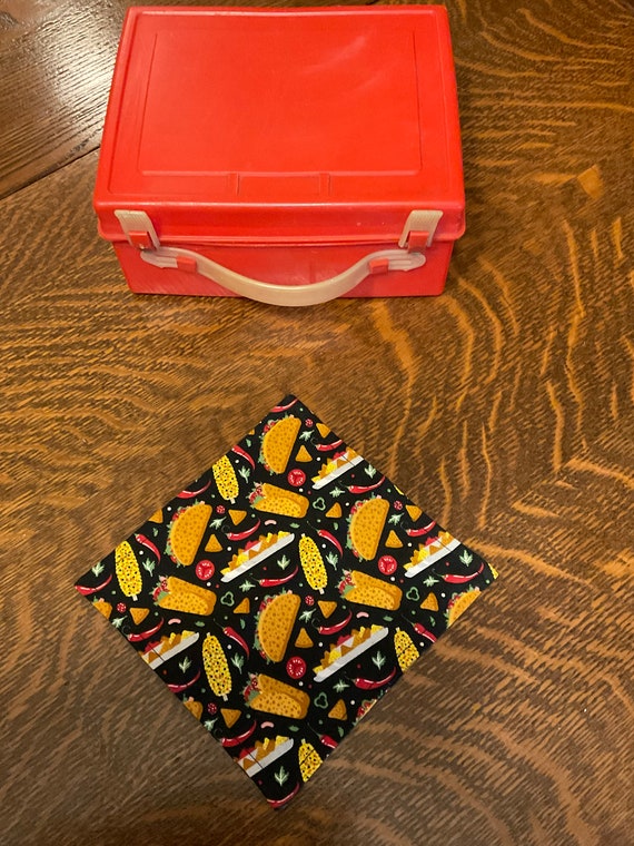 Lunch box napkins