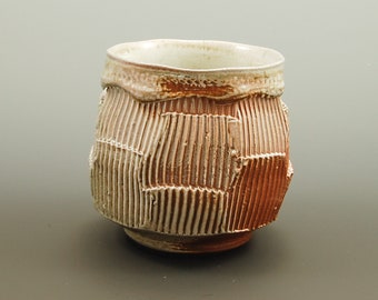 Large 16 oz Salt Fired Yunomi Cup / Modern Rustic Stoneware / Handmade