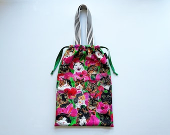 Cat Tote Bag _Girls with Poppies_ Calico cat tote bag, Torties, Tortoiseshell Cats, Cats and flowers, Gift for Cat Lover, Spring Flowers