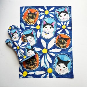 NEW Cat Tea Towel DAISY Cats & Flowers Kitchen Towel Kitty Tea Towel Cotton towel Cat dish towel image 4