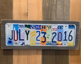 10 Year Anniversary Date Sign – Personalized Aluminum Date from Upcycled License Plates on Rustic Wood Plaque – Tin Gift