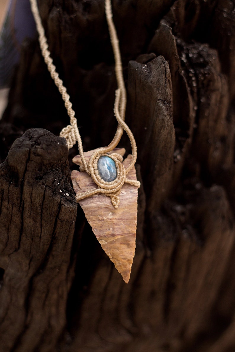 Handmade Bohemian hippie necklace gemstone necklace tribal necklace Beautiful handmade Macrame necklace LABRODORITE Stone pendant