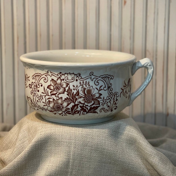 French chamber pot