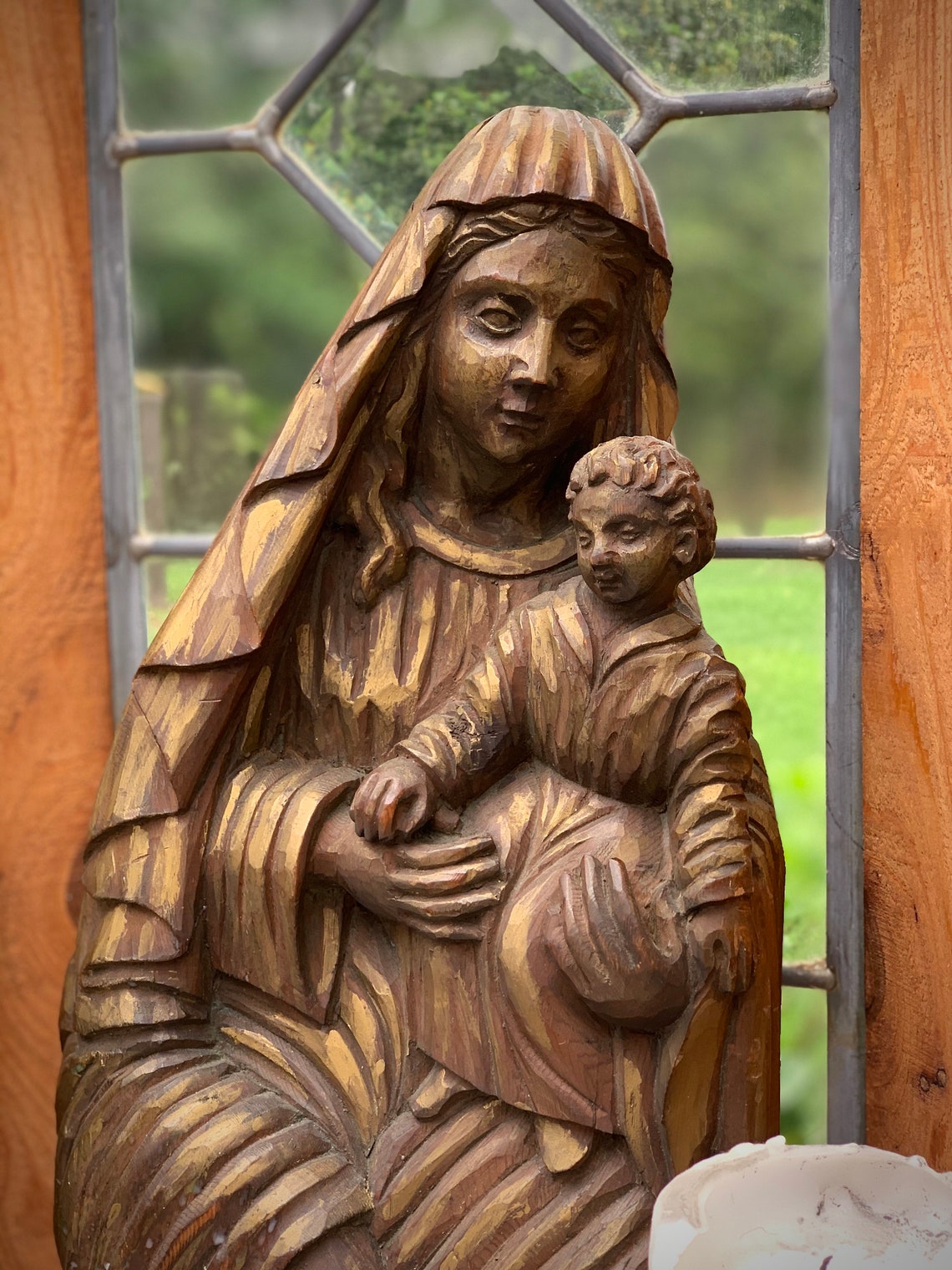 Madonna and Child baroque carving image 1