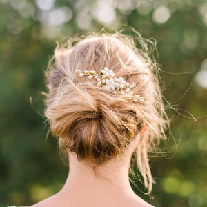 Freshwater Pearl Hair Comb  Hair Comb Beaded Hair Comb Crystal Hair Comb Bridal Hair Comb Gold Hair Comb Bridal Headpiece #141