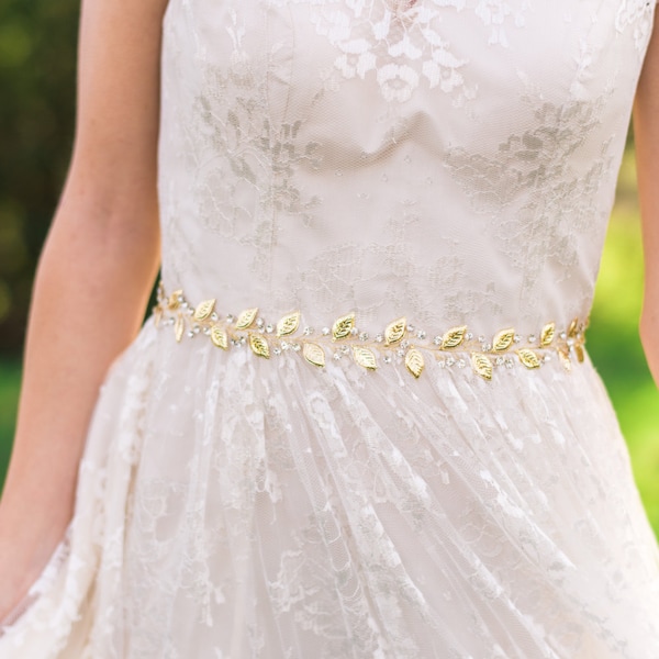 Laurel Leaf Stretch Belt