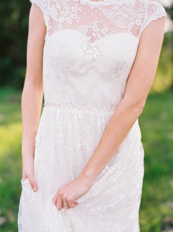 lace wedding dress sash Ivory Dusty Pink Floral Bridal Belt,Wedding Belt, Girl Sash,Lace Appli   AlineBridal