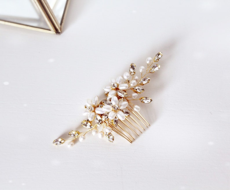 Freshwater Pearl Hair Comb Hair Comb Beaded Hair Comb Crystal Hair Comb Bridal Hair Comb Gold Hair Comb Bridal Headpiece 141 image 5