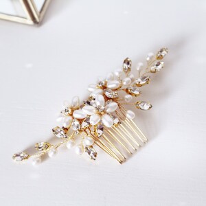 Freshwater Pearl Hair Comb Hair Comb Beaded Hair Comb Crystal Hair Comb Bridal Hair Comb Gold Hair Comb Bridal Headpiece 141 image 4