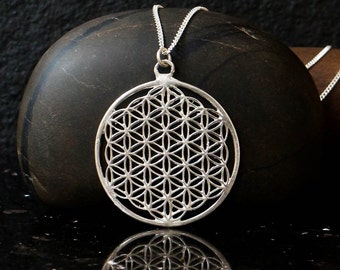 Flower of Life pendant, Flower of Life necklace, Sterling Silver, Sacred Geometry, Seed of Life Pendant, Mandala Jewellery, Sterling Silver.