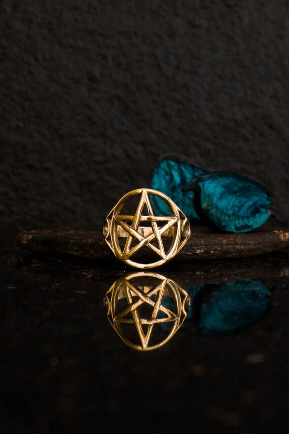 Gold pentacle ring clearance