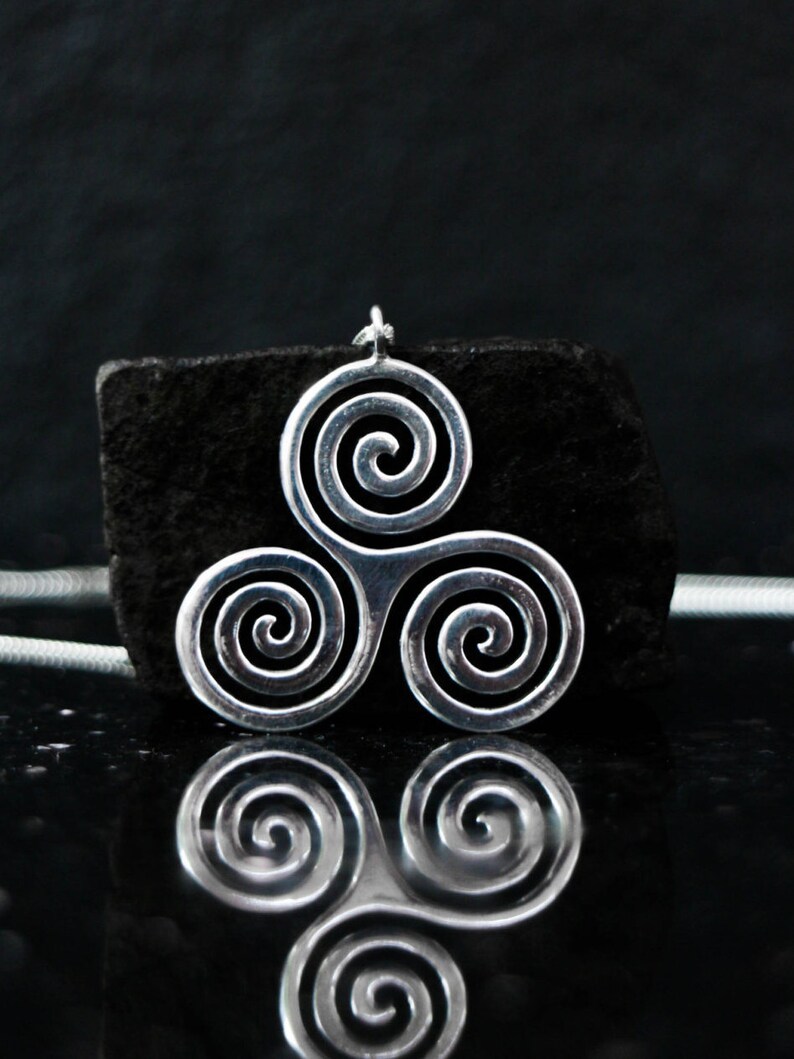 Silver Triskelion pendant celtic trinity knot. sterling silver triskelion necklace silver triskel triskele necklace Celtic triquetra