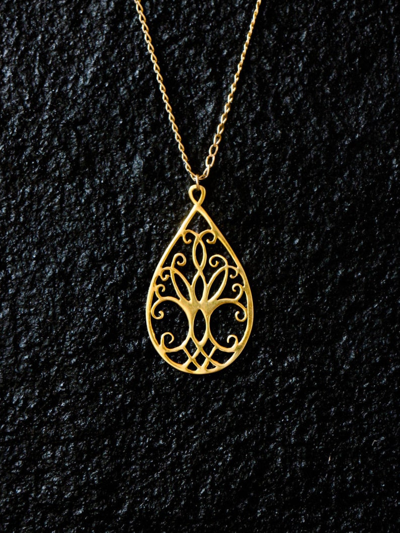 14K Gold Tree of Solid Life San Jose Mall Max 60% OFF Pendant Necklace