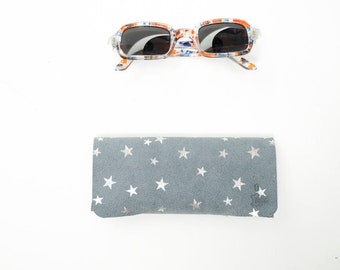 Etui à lunettes en cuir stars