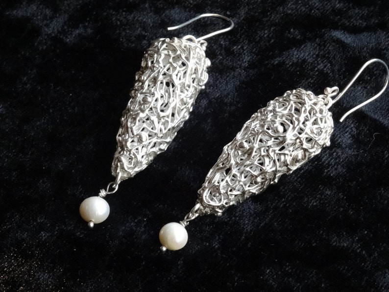 Silver earrings with freshwater pearls image 1