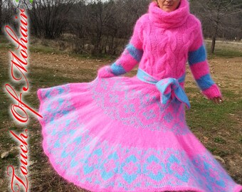 Beautiful Fits XS-S Zip Up Back. Vintage 70s Long Powder Blue Maxi Dress Mohair /& Wool Knit Princess Seams Knitted Skirt Lined