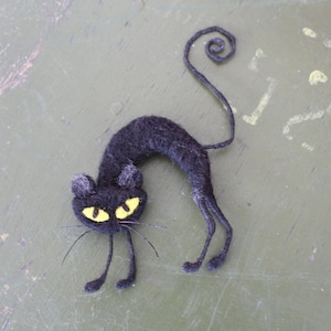 Needle felted black cat, Needle felted animal, Decoration for halloween, Halloween, Felted animal, Felted pet