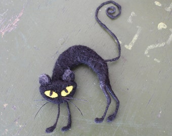 Needle felted black cat, Needle felted animal, Decoration for halloween, Halloween, Felted animal, Felted pet