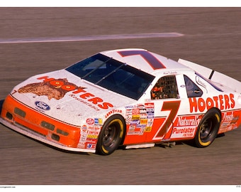 Out Of Bag Nascar #7 Alan Kulwicki Hooters Thunderbird Decals Out Of Bag Nascar #7 Alan Kulwicki Hooters Thunderbird Decals