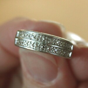 Vintage Decorative Sterling Silver Ring