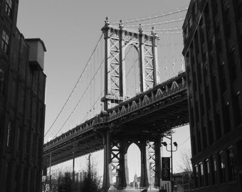 DUMBO, Manhattan Bridge, Gift for Traveller, NYC, I Love NY, American Art, New York Print, Bridge, Architecture, Grey Scale, Bridge
