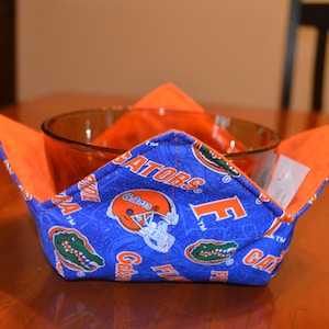 Microwave Bowl Hugger / Cozy / Pot Holder / Kozy Florida Gators