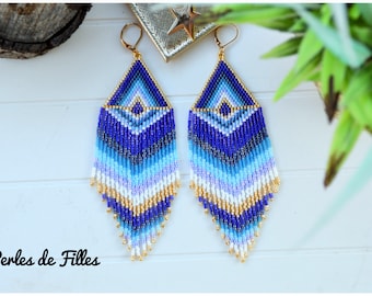 Geometric triangle earrings weaving miyuki beads degraded from blue, white and gold