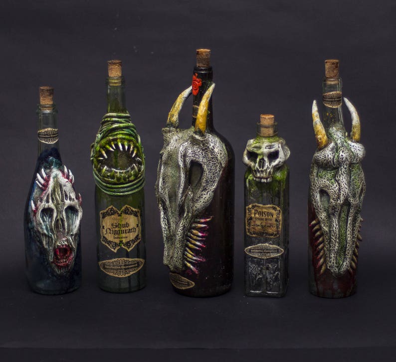 Personalisierte Lovecraftian Flasche Chtulhu, Nyrlatothep, Hastur, Yog Sothoth, Shub Niggurath, Werwolf, Dämonen & Schädel Bild 6