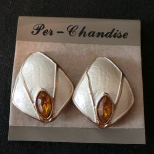 NEW Vintage Per-Chandise Pearl Enamel Amber Rhinestone Geometric Clip On Earrings