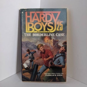 Vintage The Hardy Boys Casefiles #25 The Borderline Case Paperback Pocket Size Mystery 1989