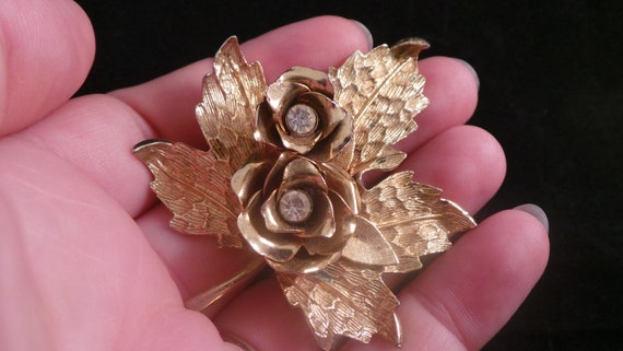 Vintage Signed Coro Textured Gold Maple Leaf 3D F… - image 2