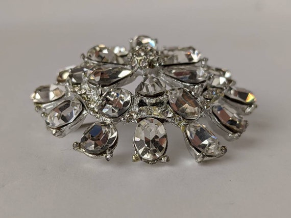 Vintage Sparkly Silver Rhinestone Flower Brooch P… - image 3